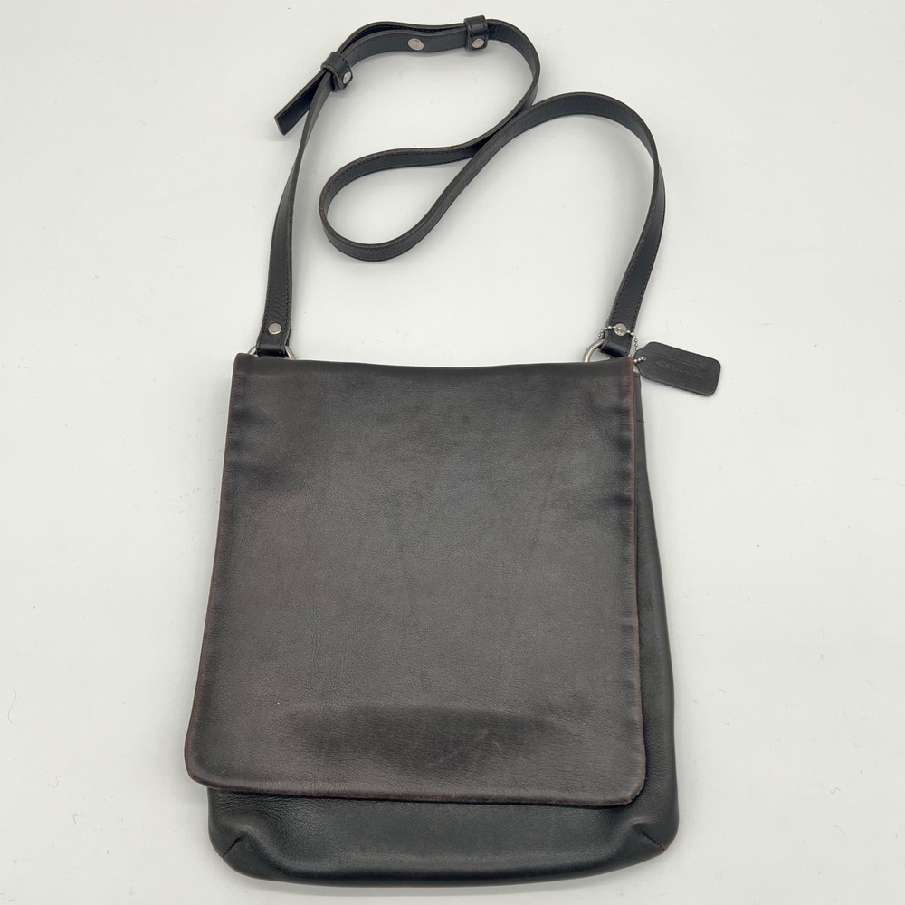 Y2K Coach Legacy Slim Messenger Bag E0P-9458 – Dark Chocolate Brown‎ Leather